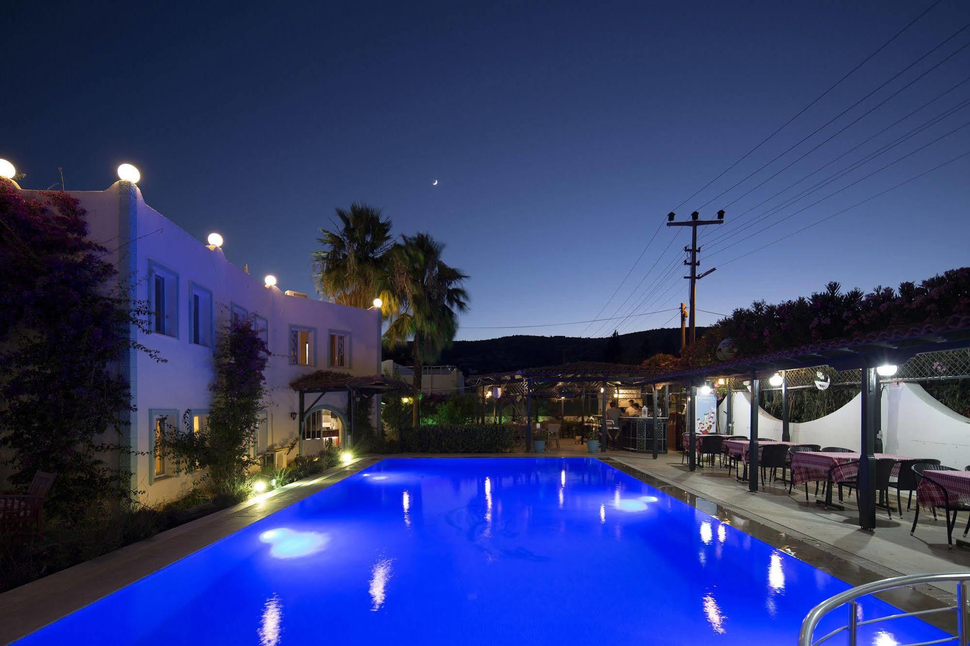 Istanbul Hotel Bodrum Turkbuku Exterior photo